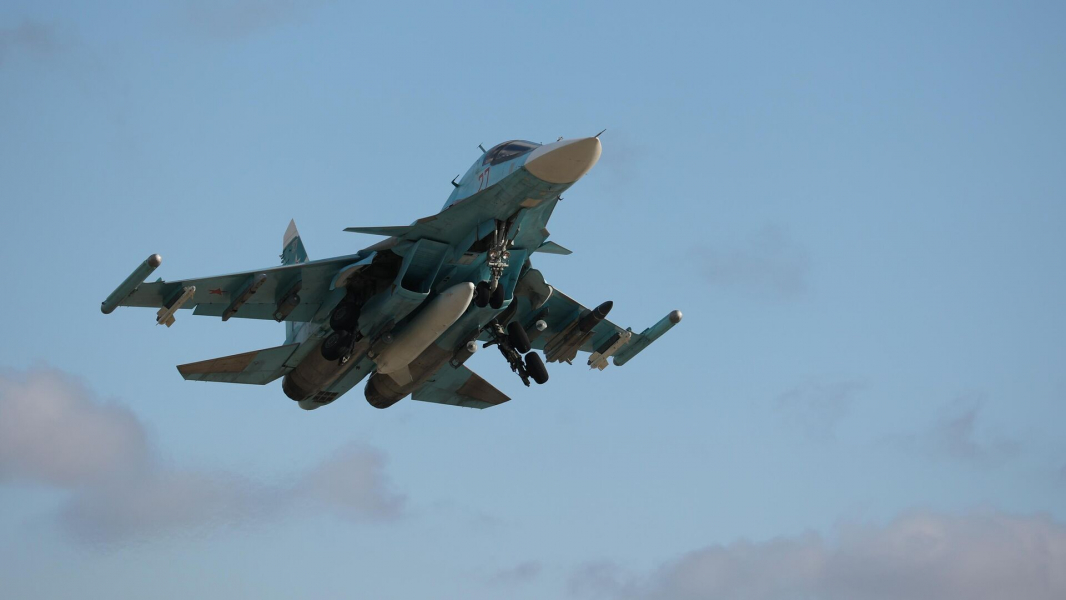 Су-34 нанес удар авиабомбами по опорному пункту ВСУ в курском приграничье
